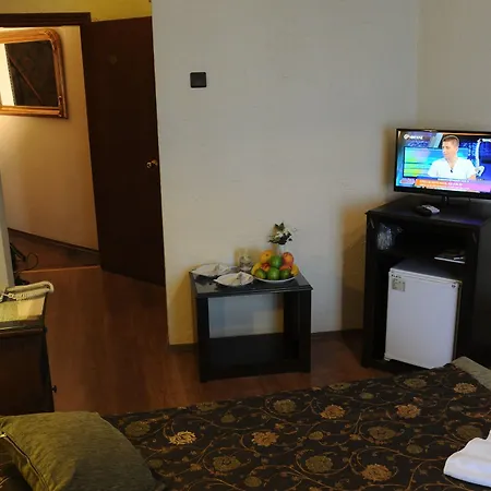 Megara Palace - Old Hotel 3*