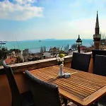 Hotel Megara Palace - Old