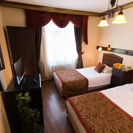 Otel Megara Palace - Old