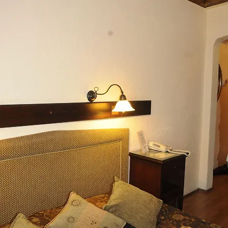 Megara Palace - Old 3* איסטמבול