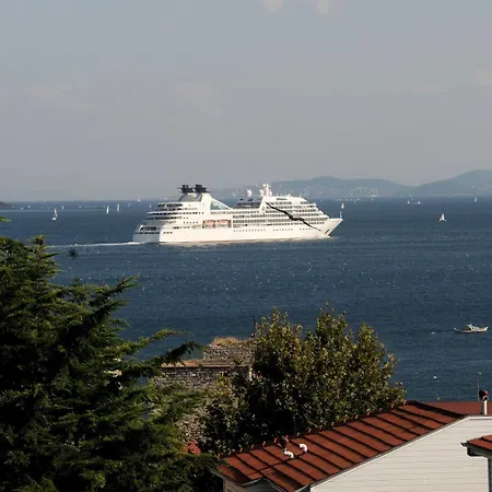 Megara Palace - Old Otel 3*