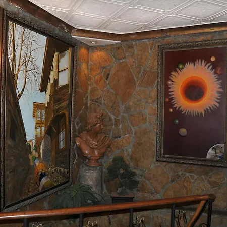 מלון Megara Palace - Old 3*