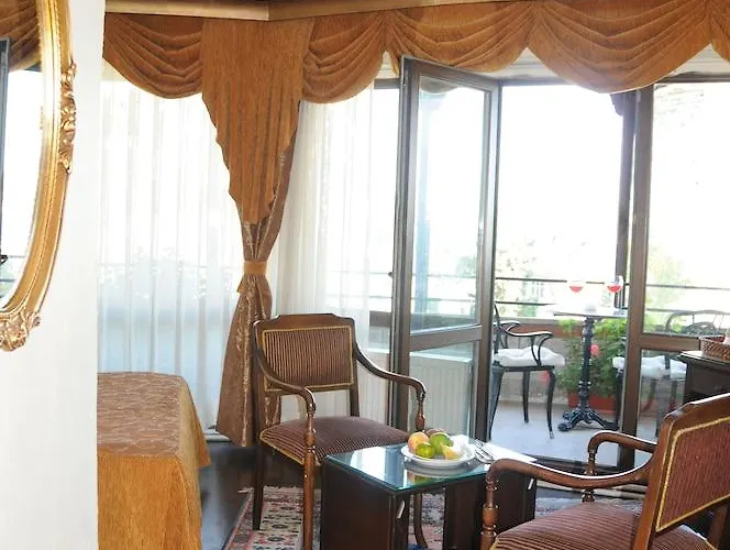 Ξενοδοχείο Megara Palace - Old Κωνσταντινούπολη