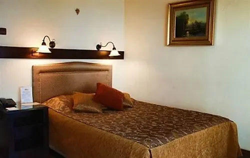 Ξενοδοχείο Megara Palace - Old 3*