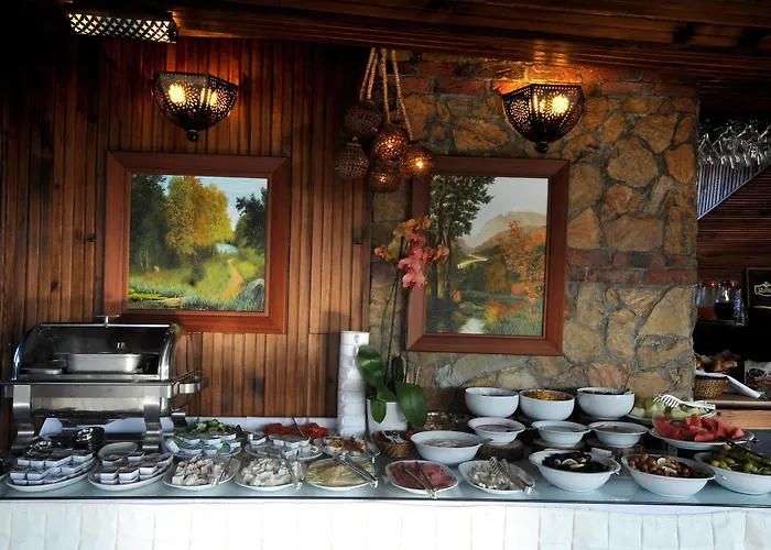 Megara Palace - Old 3*