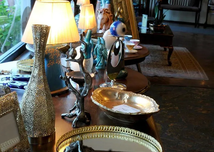 Megara Palace - Old 3*