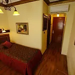Hotel Megara Palace - Old 3*