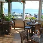 Hotel Megara Palace - Old