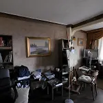 Megara Palace - Old 3*