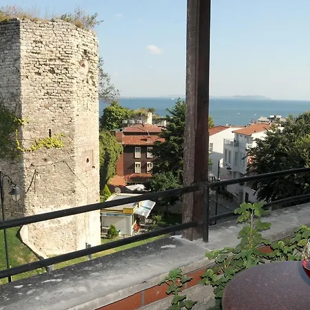 Hotel Megara Palace - Old Istanboel